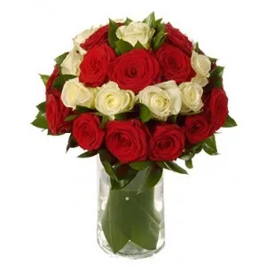 10 Red and 8 White Roses in Vase