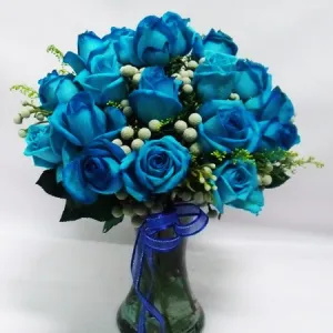 18 Blue Roses in Vase