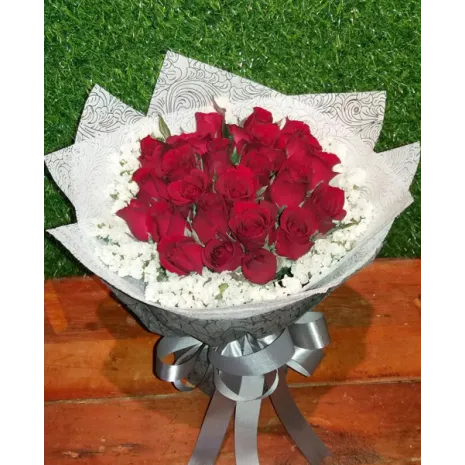 send red rose to manila