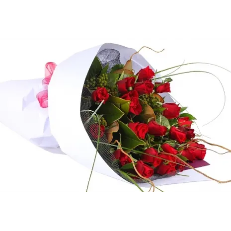 18 Red Roses Bouquet